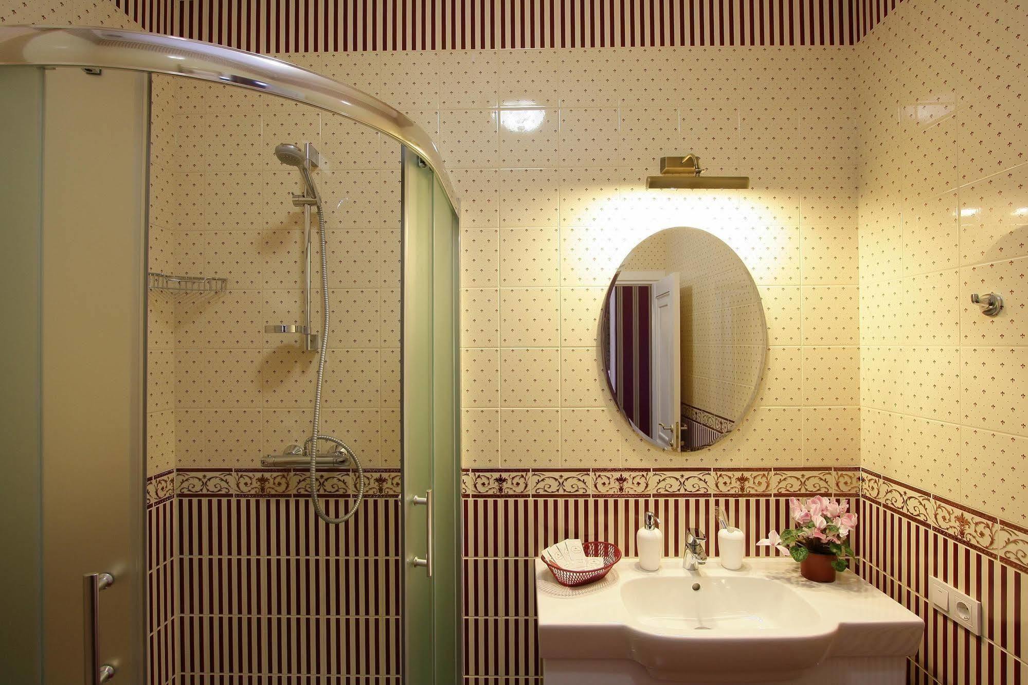 Hotel Litera Dnipro Exterior photo